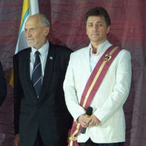   .- 2008.